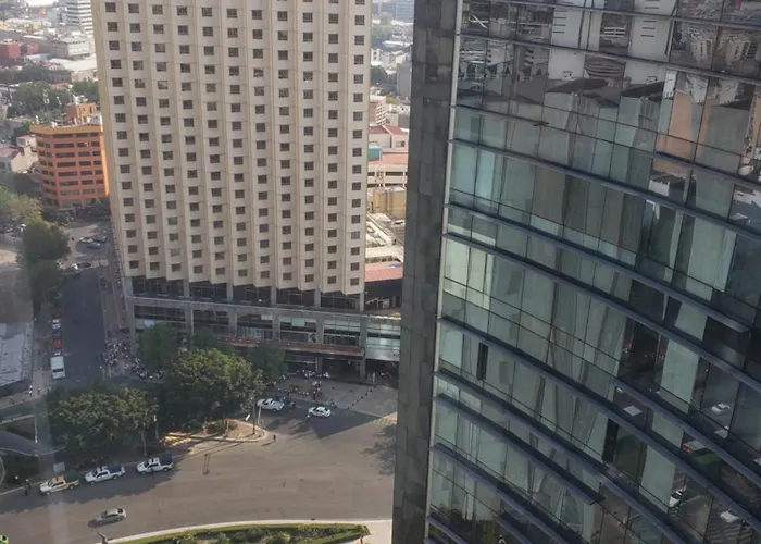 Luxury Reforma 77