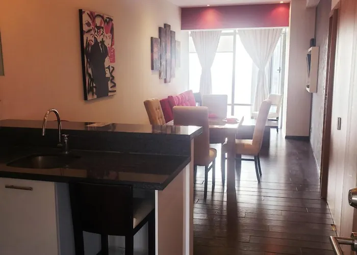 Luxury Reforma 77